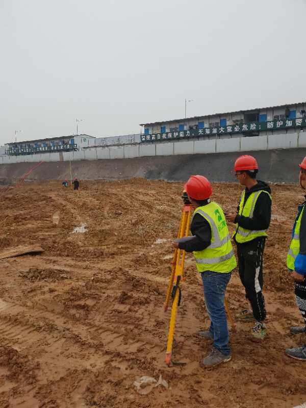 湯坑第一工業(yè)區(qū)城市更新配套學(xué)?；又ёo(hù)與土石方工程施工技術(shù)要點(diǎn)