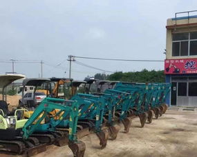 微型挖掘機(jī)租賃 高效靈活，助力各類拆除與土石方工程施工